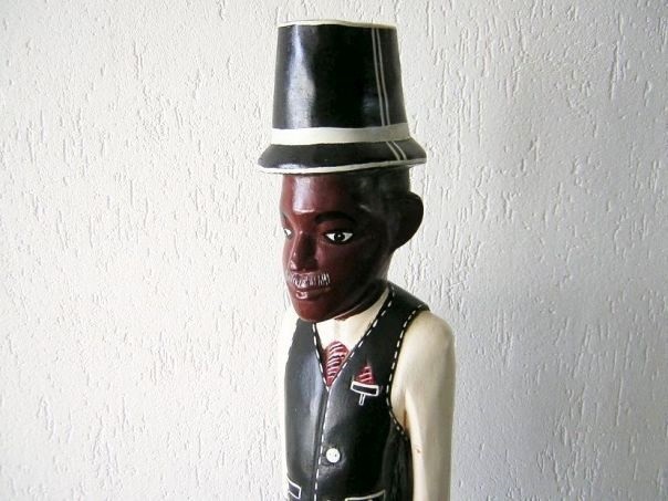 Gentleman with a top hat – (7721)